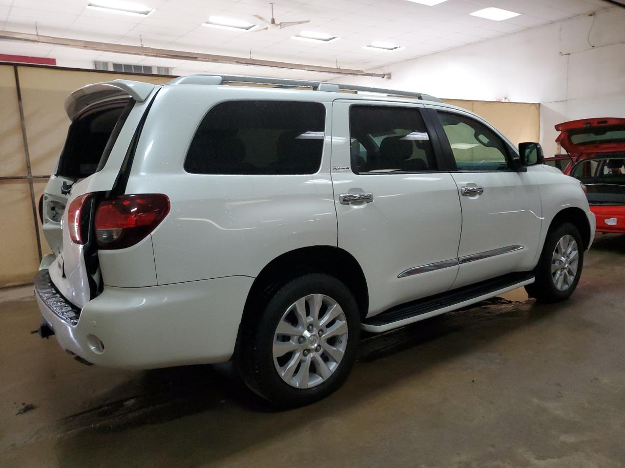 5TDDW5G14JS155807 TOYOTA SEQUOIA 2018