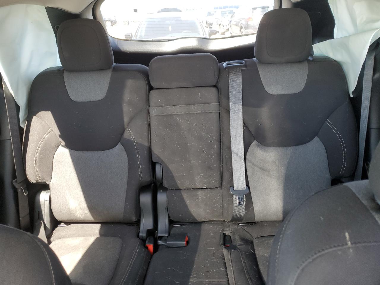 JEEP GRAND CHEROKEE SPORT