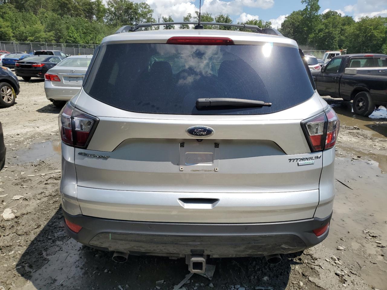 1FMCU0J93HUA36392 FORD ESCAPE 2017