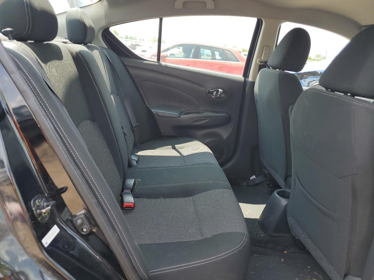 3N1CN7AP0HL883120 NISSAN VERSA 2017