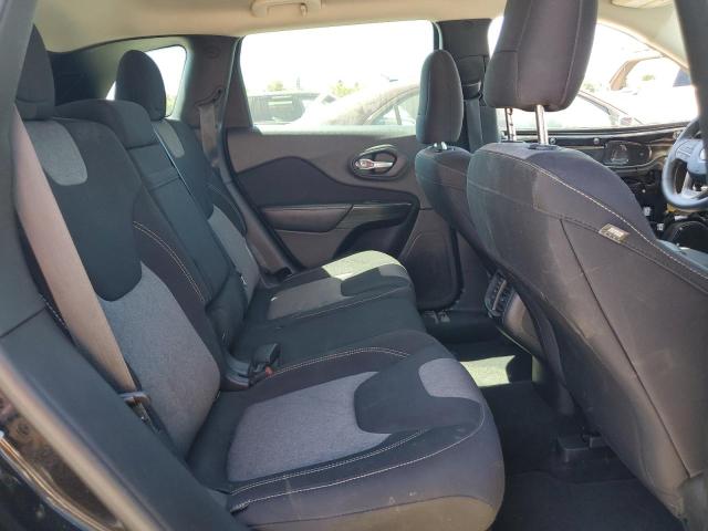 1C4PJLAB5FW530953 Jeep Cherokee Sport