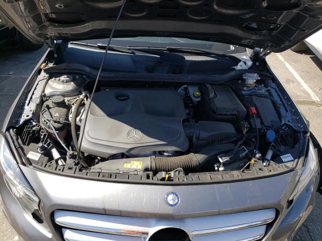 WDCTG4EB2HJ353270 Mercedes-Benz GLA 250