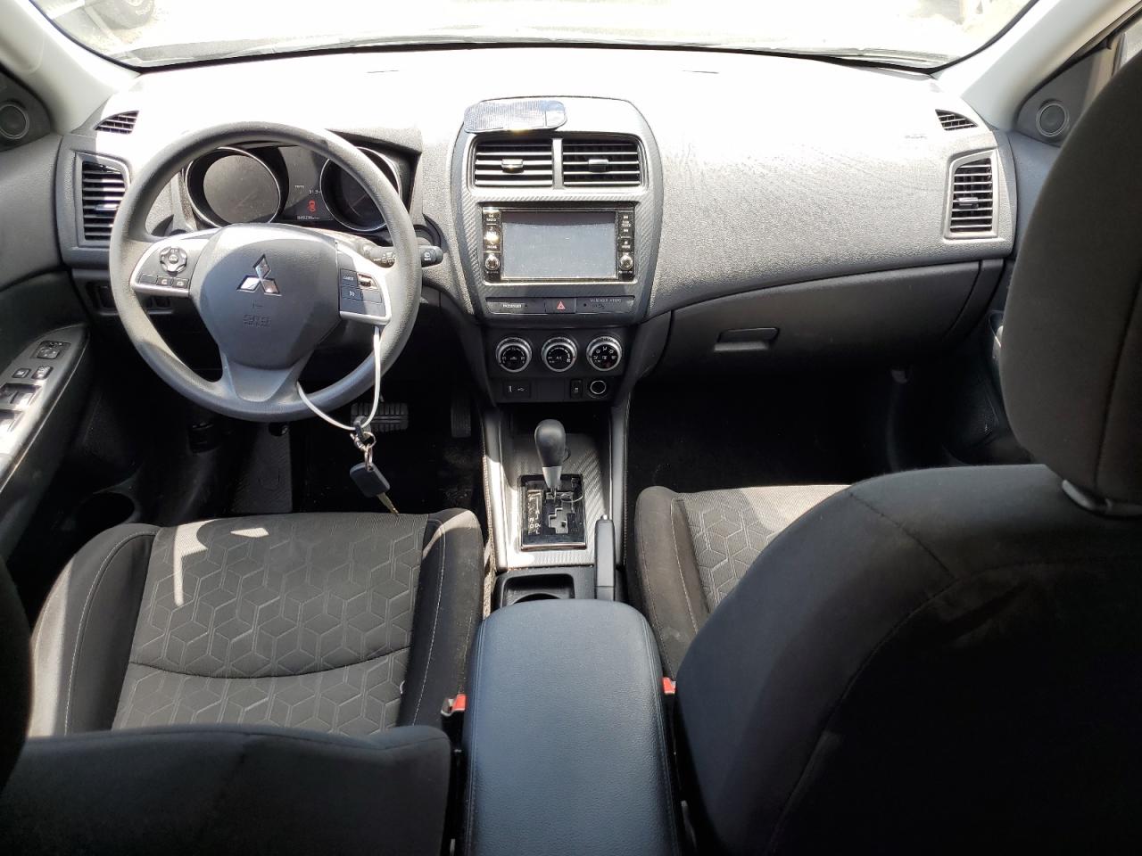 JA4APUAU3MU010927 MITSUBISHI OUTLANDER 2021