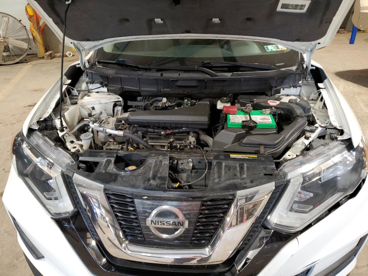 5N1AT2MVXHC854383 NISSAN ROGUE 2017