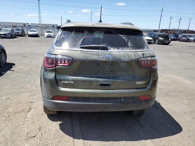 3C4NJDBB8KT670720 Jeep Compass Latitude