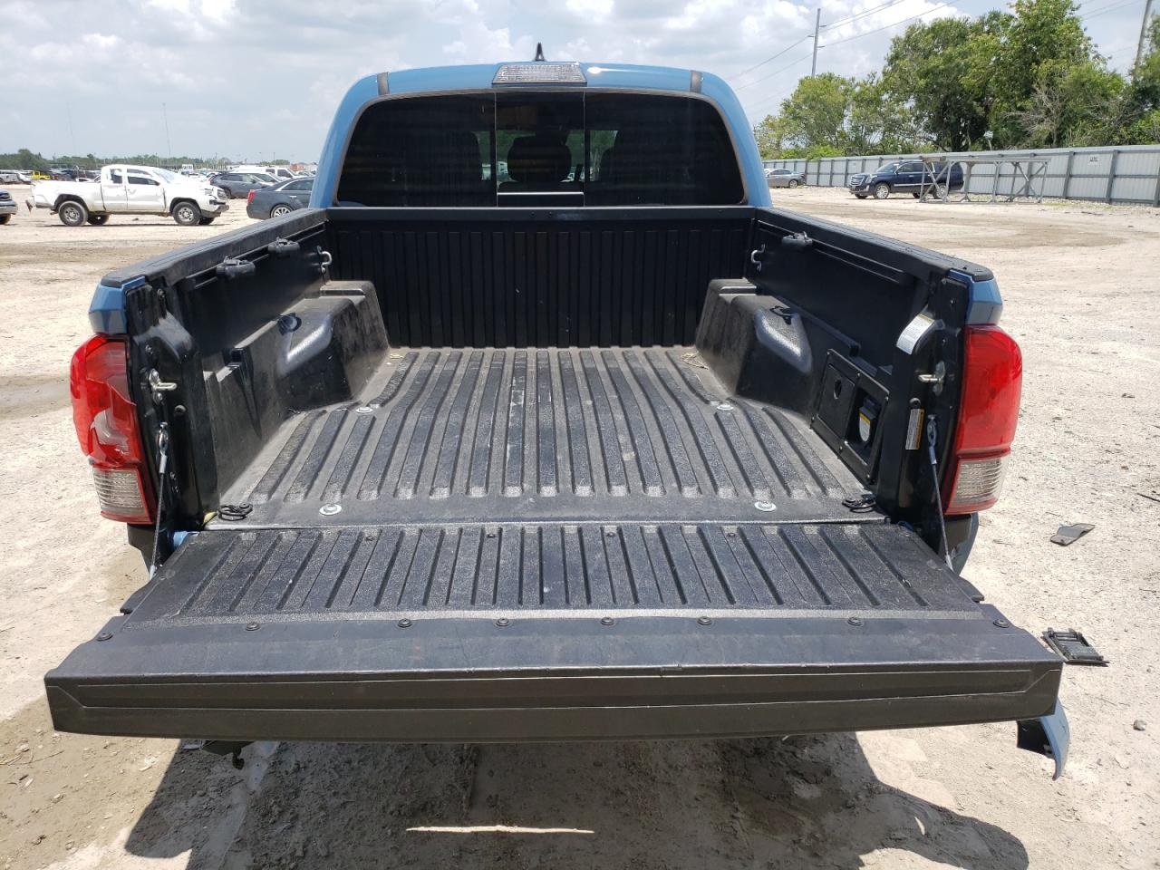 3TMCZ5AN4KM200731 TOYOTA TACOMA 2019