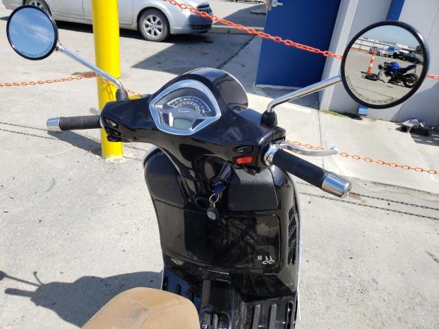 2018 VESPA GTS 300 - ZAPMA39L4J5100098