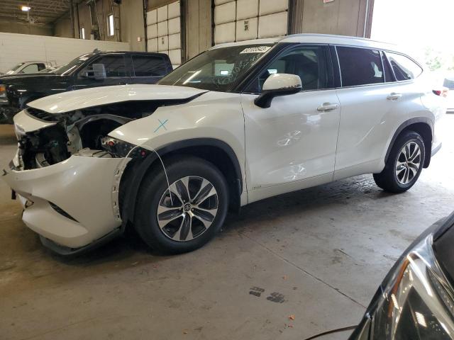 VIN 5TDGBRCH2NS547239 2022 Toyota Highlander, Hybri... no.1