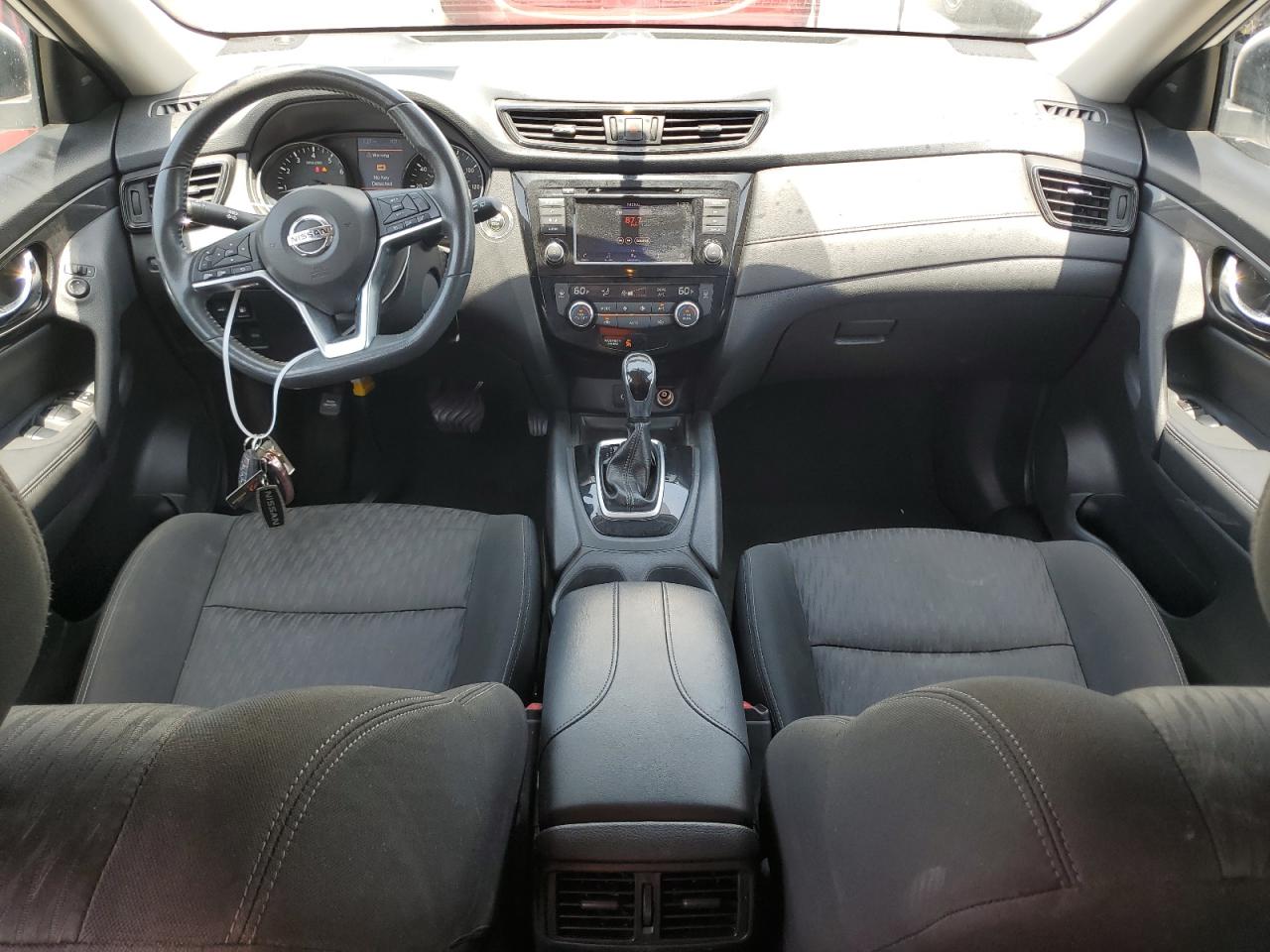 KNMAT2MT7JP552714 NISSAN ROGUE 2018