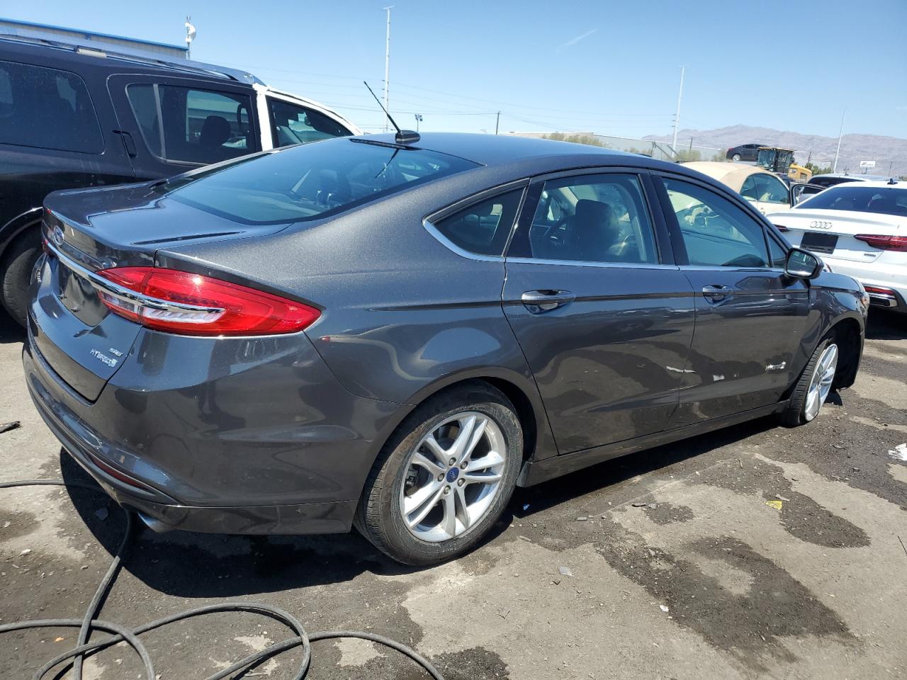 3FA6P0LU1JR253341 FORD FUSION 2018