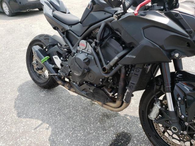 2021 KAWASAKI ZR1000 K - JKAZRCK19MA009343