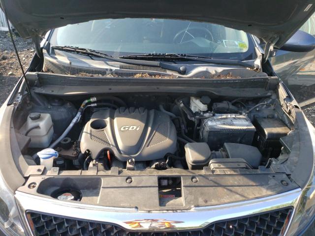 KNDPBCAC7F7733083 KIA Sportage Lx