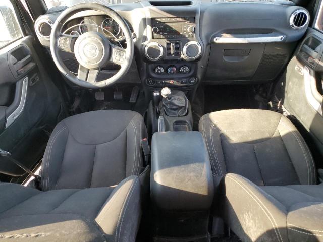 1C4BJWEG5HL634879 Jeep Wrangler Unlimited Sahara