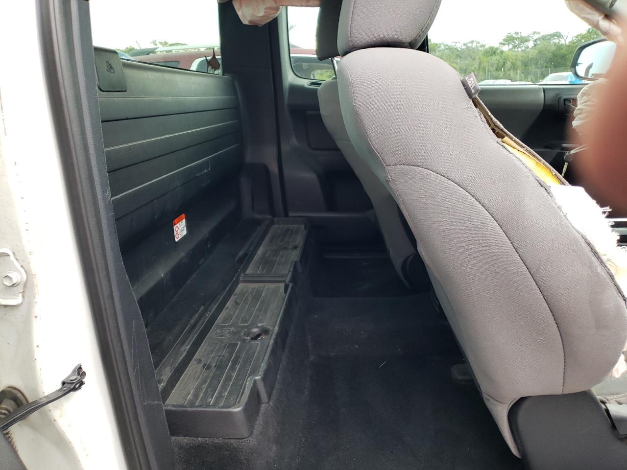 5TFRX5GN9HX078751 TOYOTA TACOMA 2017