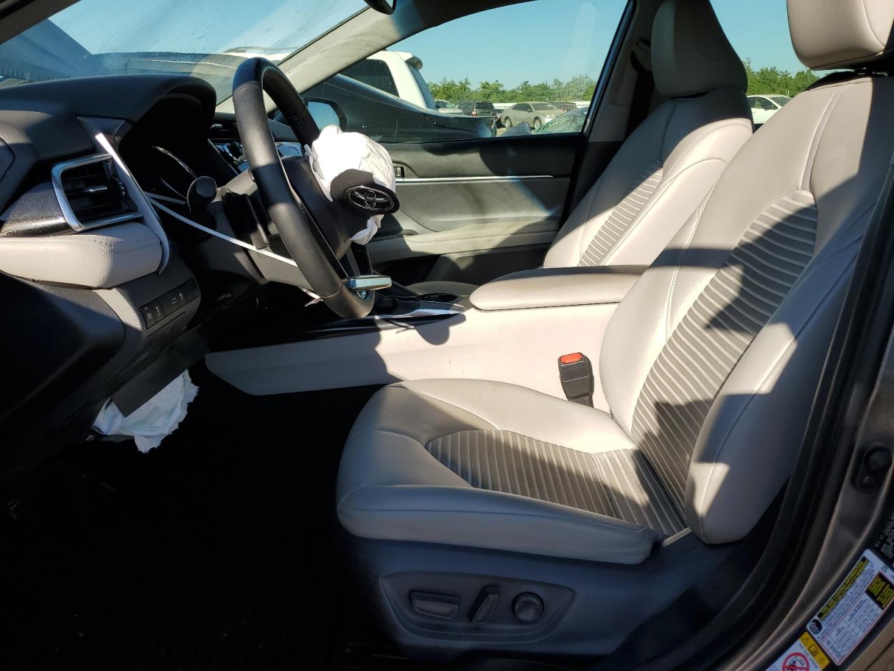 4T1B11HK7JU135628 TOYOTA CAMRY 2018