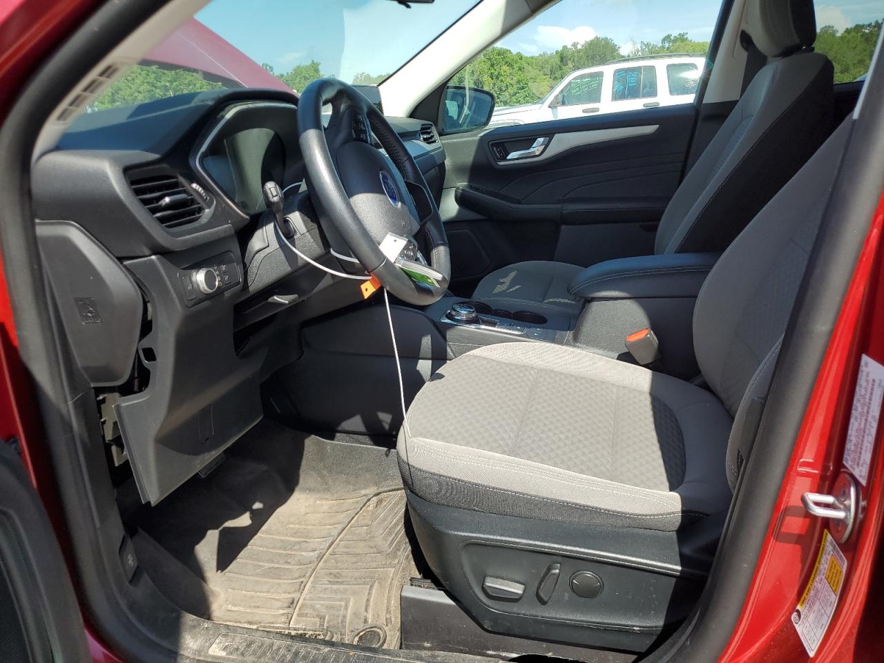 1FMCU0G66MUA20999 FORD ESCAPE 2021