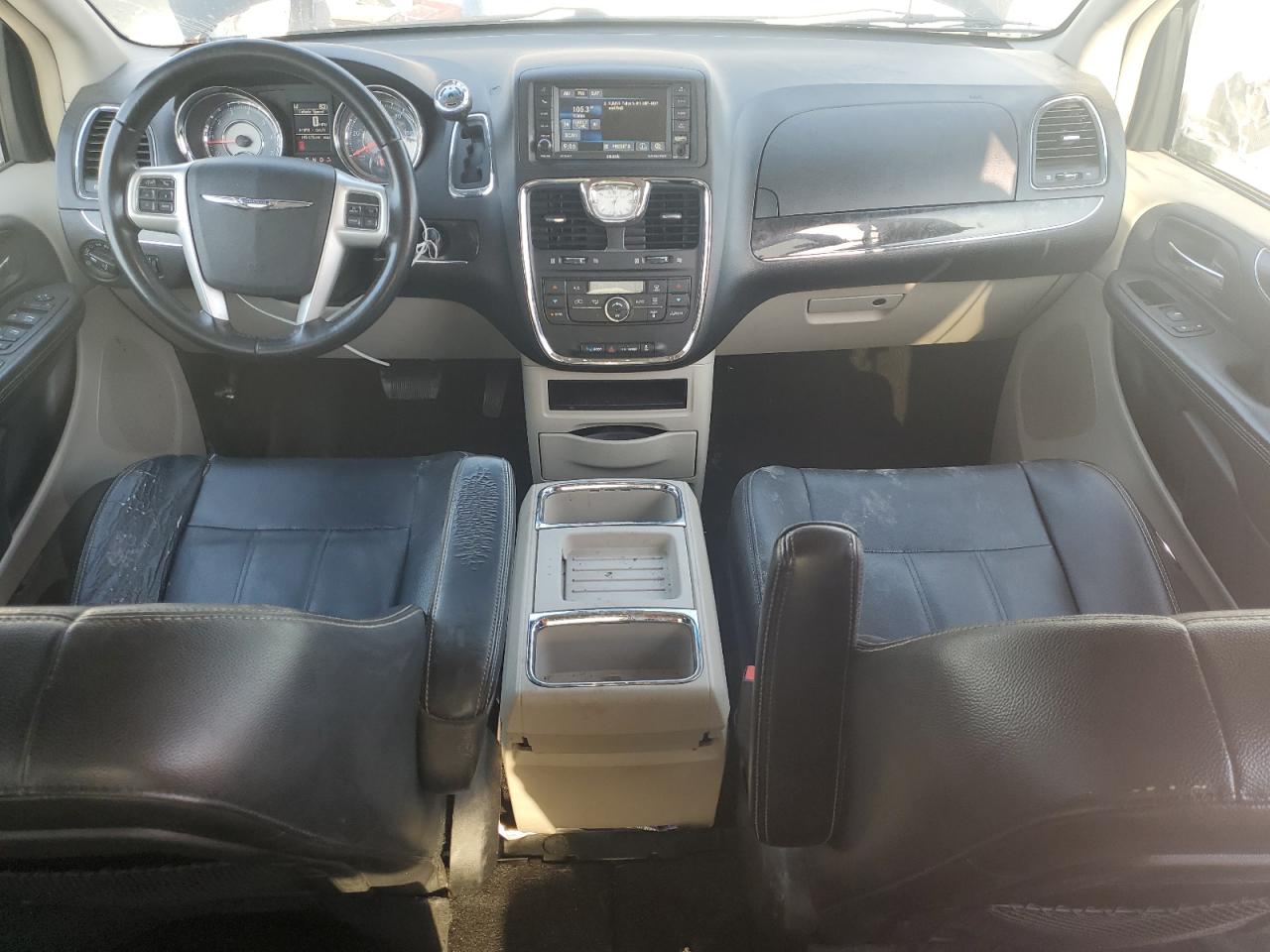 2C4RC1BG6ER441160 2014 Chrysler Town & Country Touring