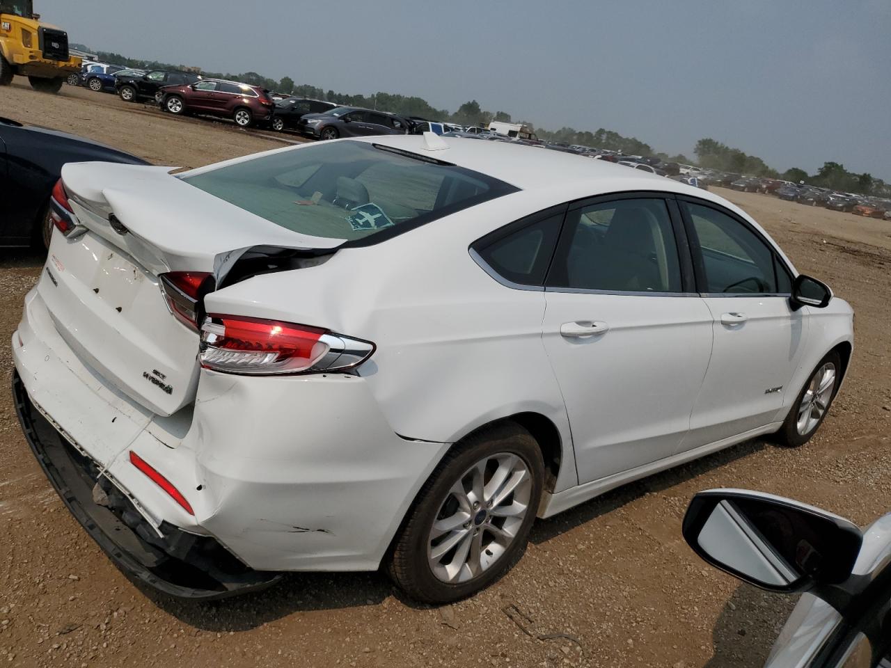 3FA6P0LUXKR256658 FORD FUSION 2019