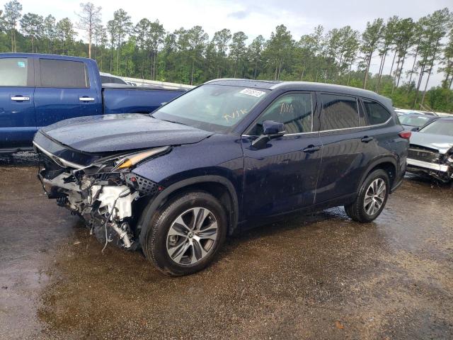 VIN 5TDGZRAHXNS132152 2022 Toyota Highlander, Xle no.1