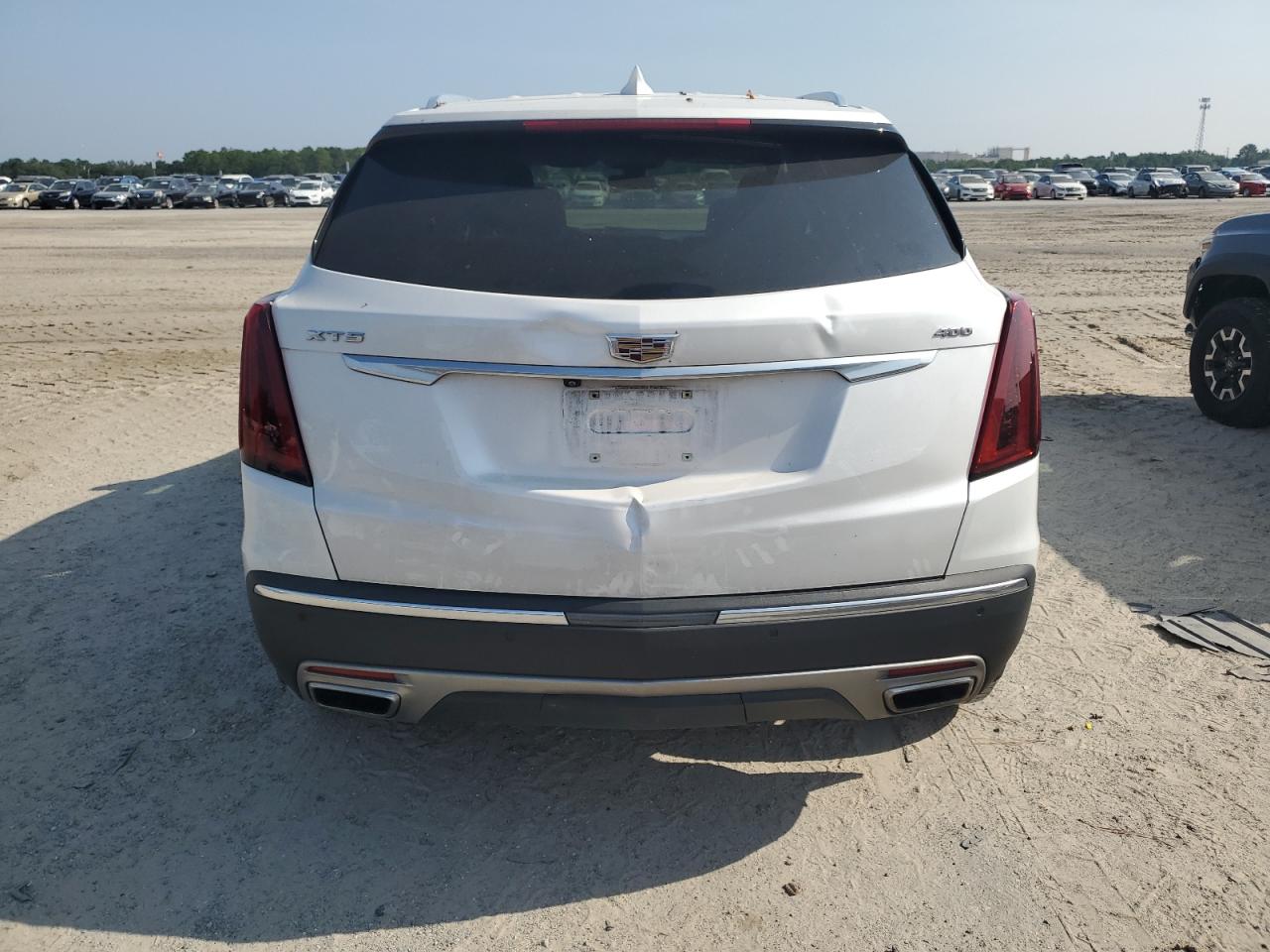 1GYKNCRS1LZ141976 Cadillac XT5 PREMIU 6