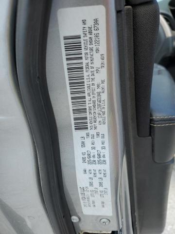 1C4PJLCS9FW631846 Jeep Cherokee Latitude