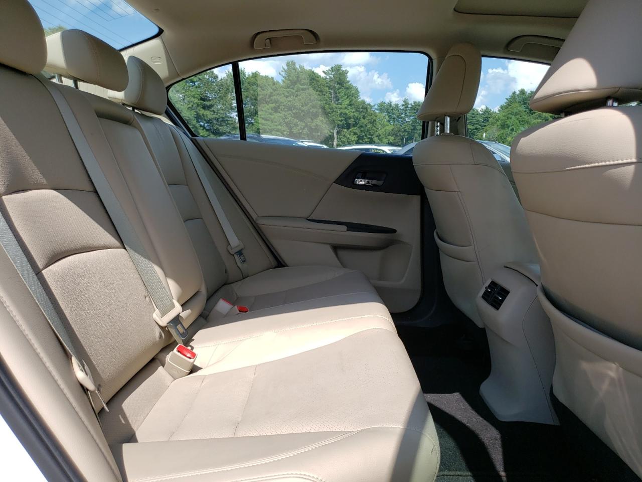 1HGCR2F86GA097237 HONDA ACCORD 2016