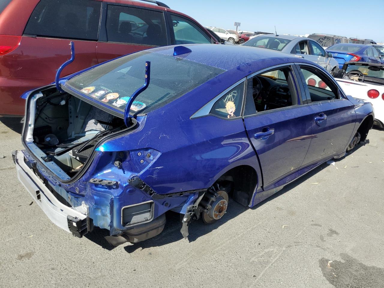 1HGCV1F33KA013913 HONDA ACCORD 2019
