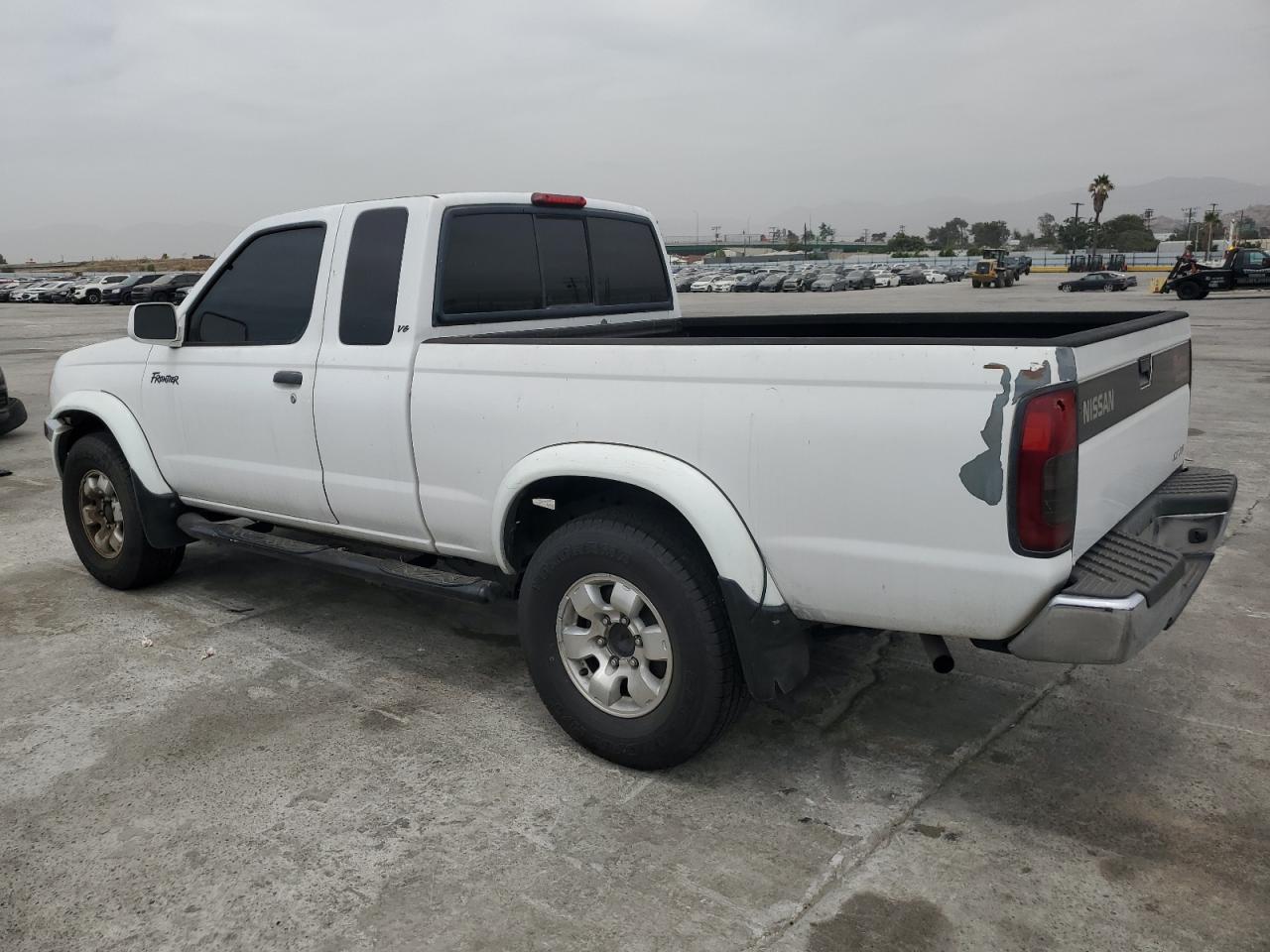 1N6ED26T8YC308709 2000 Nissan Frontier King Cab Xe