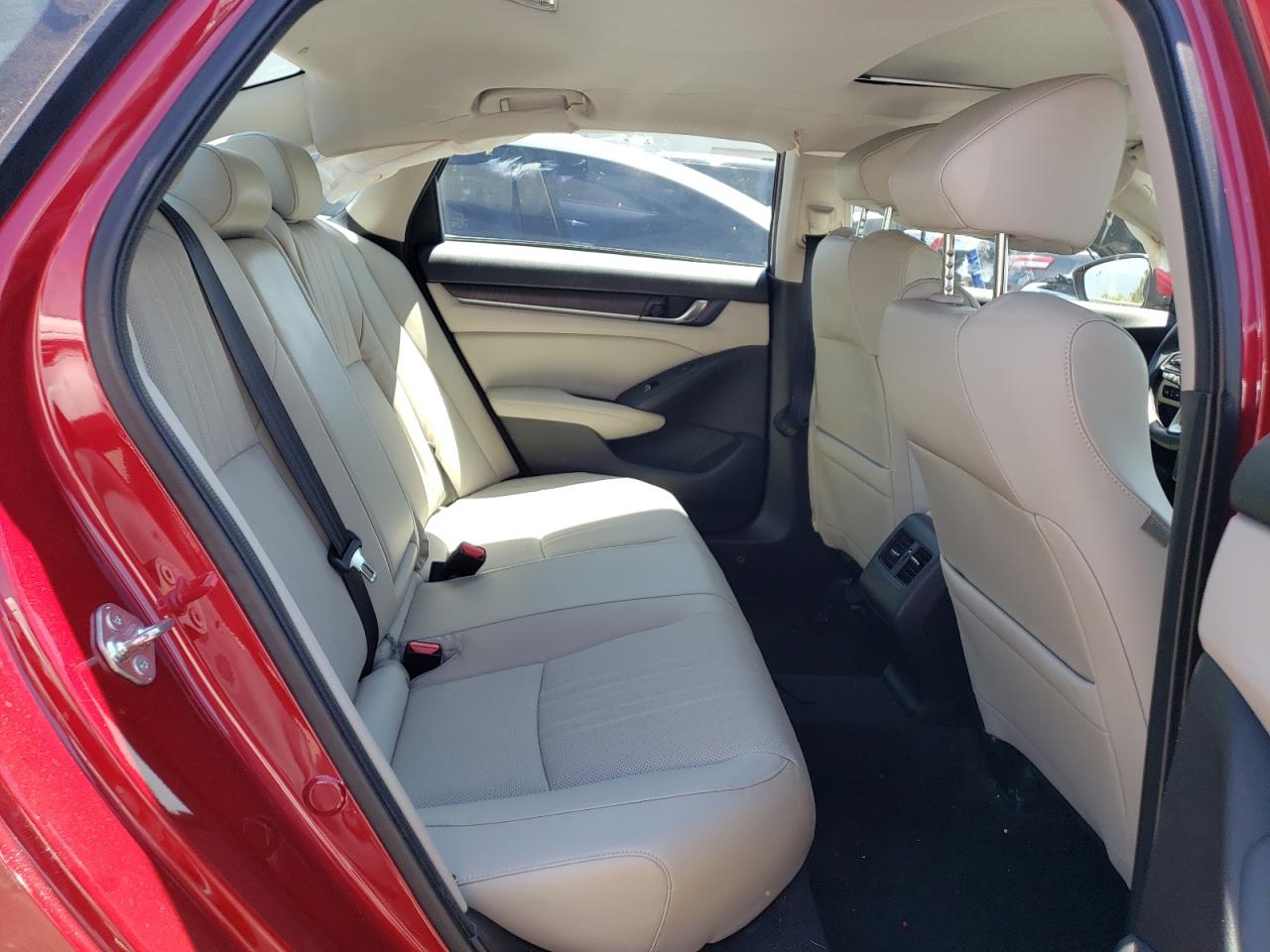 1HGCV1F99JA015233 HONDA ACCORD 2018