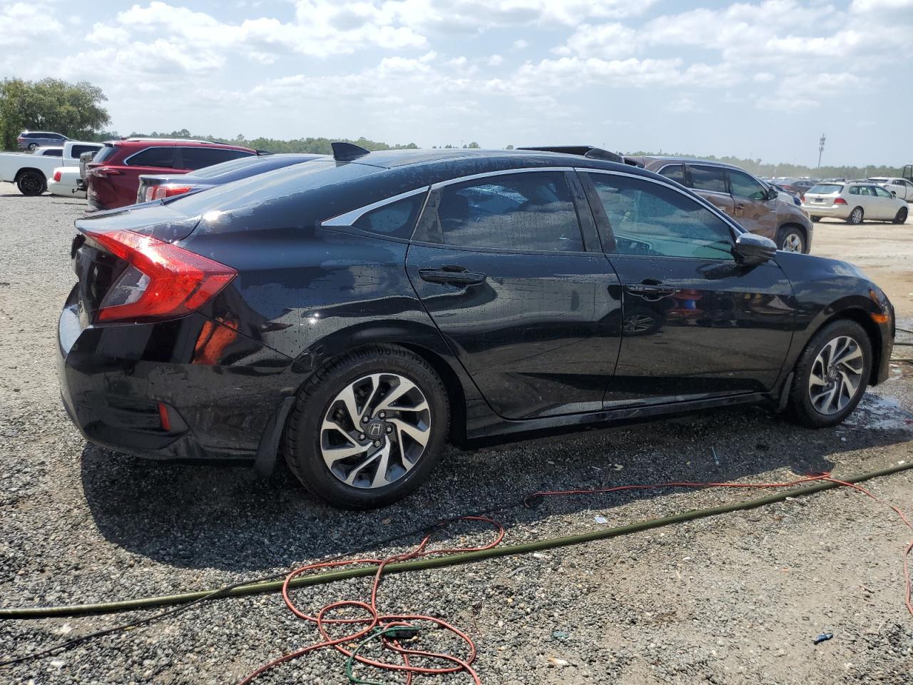 19XFC2F86HE002431 HONDA CIVIC 2017