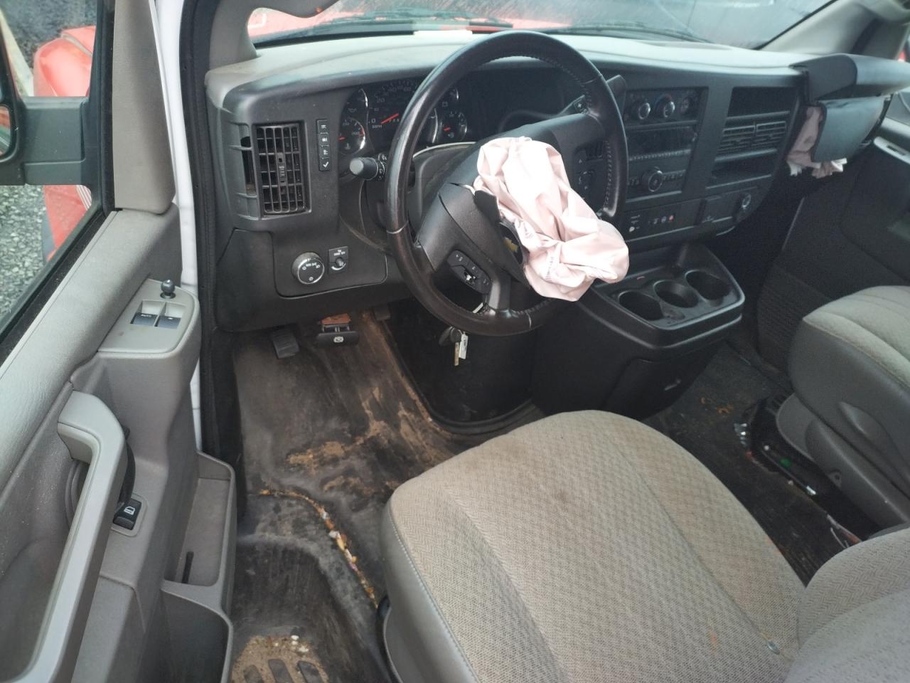 1GCWGAFPXL1273851 CHEVROLET EXPRESS 2020