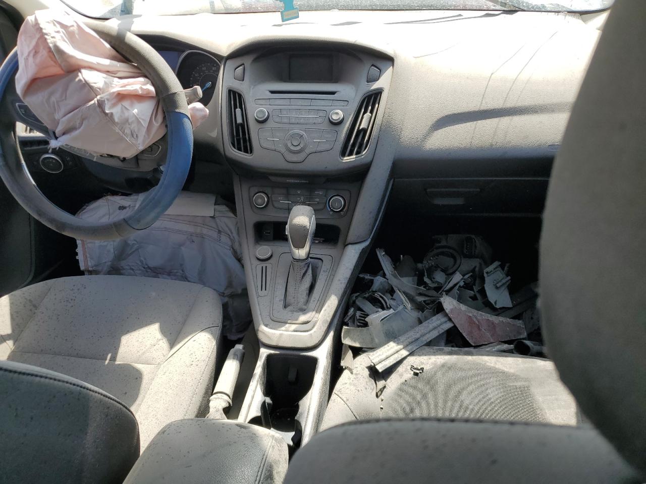 1FADP3F2XHL279206 FORD FOCUS 2017