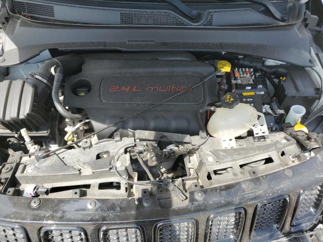 3C4NJDBB3JT403127 Jeep Compass Latitude