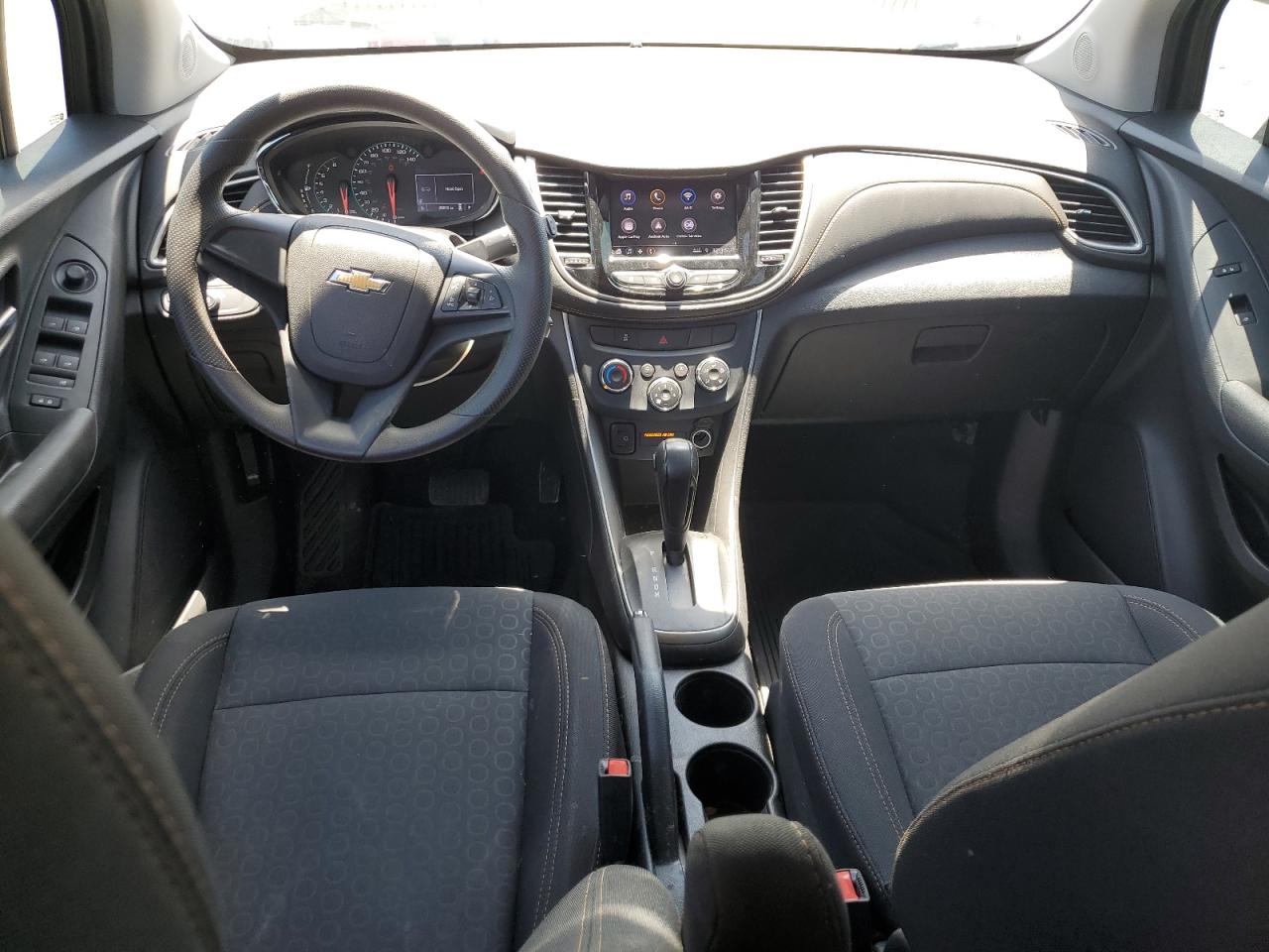 3GNCJKSB8LL143796 CHEVROLET TRAX 2020