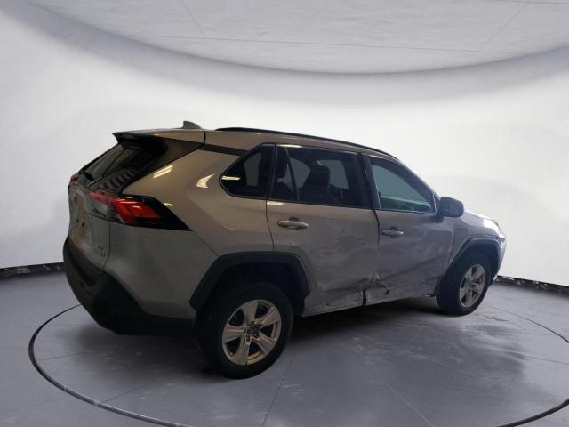 4T3L6RFV3MU025821 Toyota RAV4 LE 3