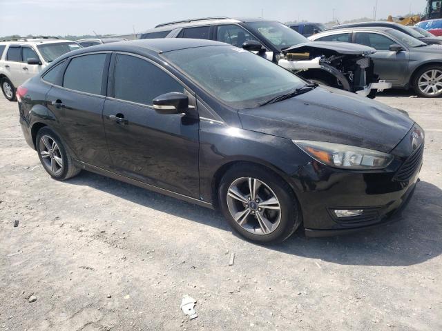 Lot #2471387938 2017 FORD FOCUS SE salvage car