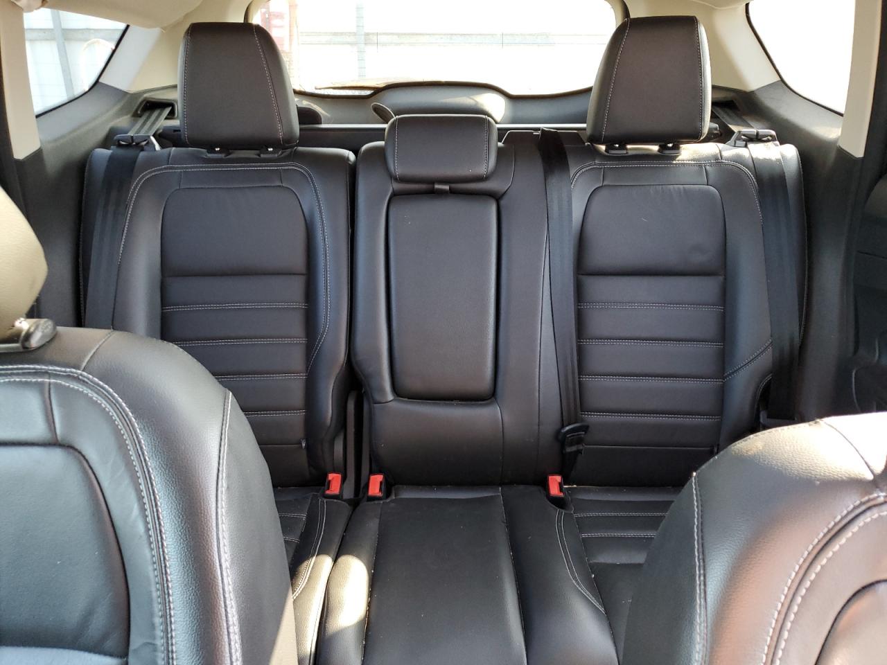 1FMCU9J95JUA07440 FORD ESCAPE 2018