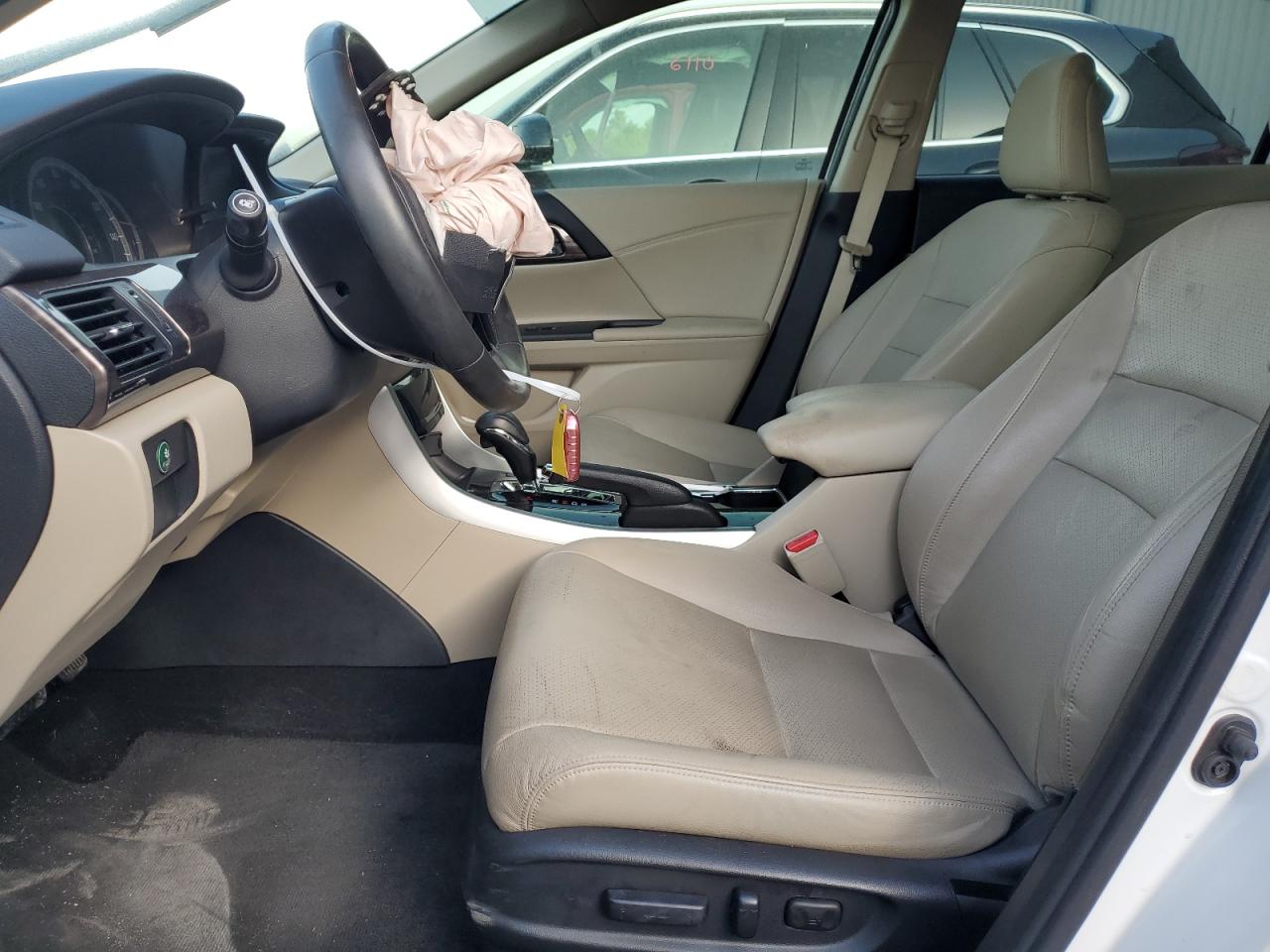 1HGCR3F88GA034274 HONDA ACCORD 2016