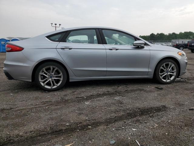 3FA6P0CD4LR153320 Ford Fusion SEL 3