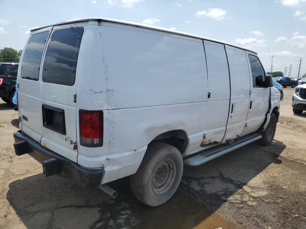 1FTNE2EW2DDB17030 2013 Ford Econoline E250 Van