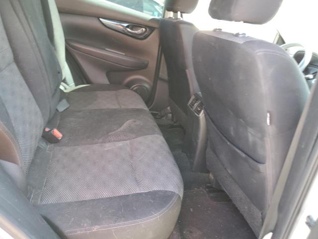 JN1BJ1CR3HW135765 Nissan Rogue Sport S