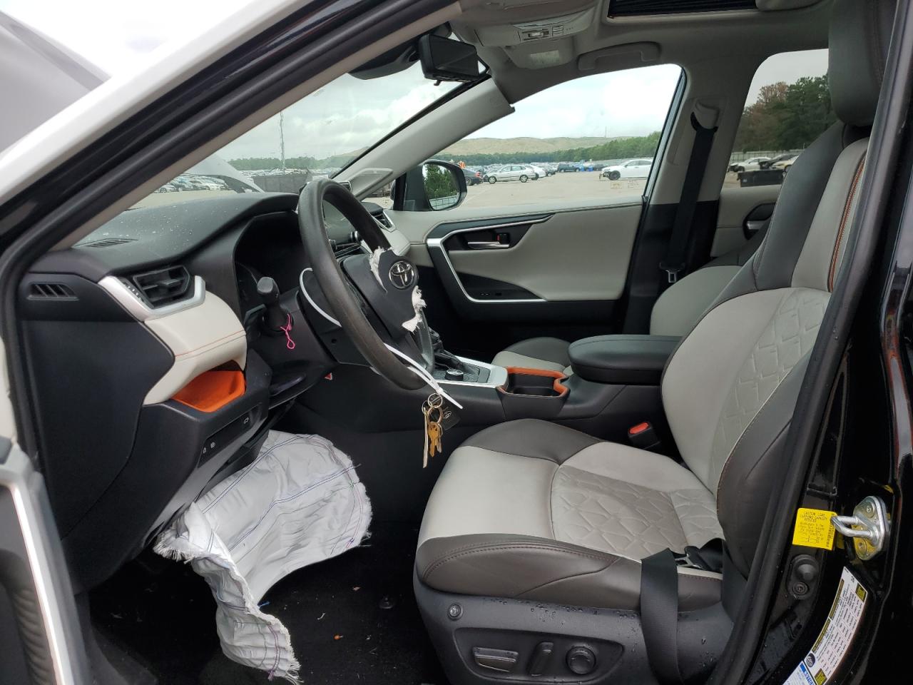 2T3J1RFV4KW062279 TOYOTA RAV4 2019