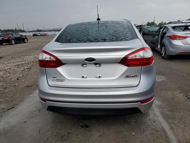 3FADP4BJ3JM117375 Ford FIESTA SE