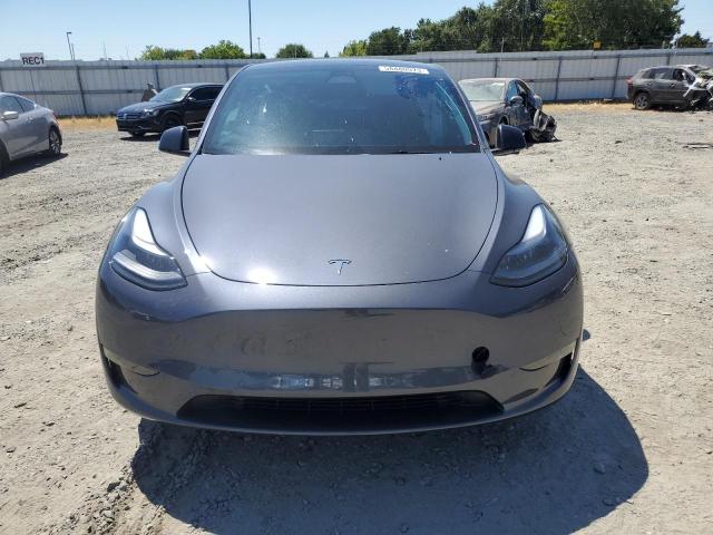 7SAYGAEE6NF545981 Tesla Model Y