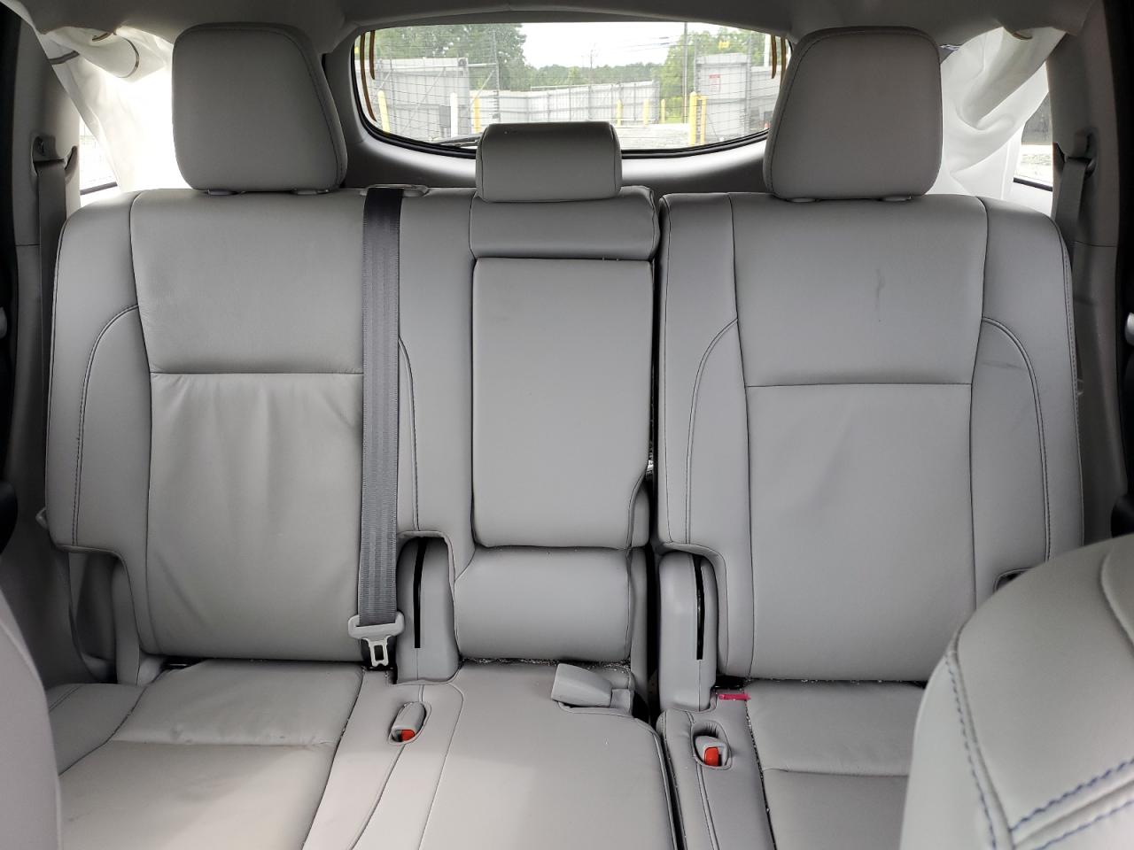 5TDJZRFH4KS625240 TOYOTA HIGHLANDER 2019