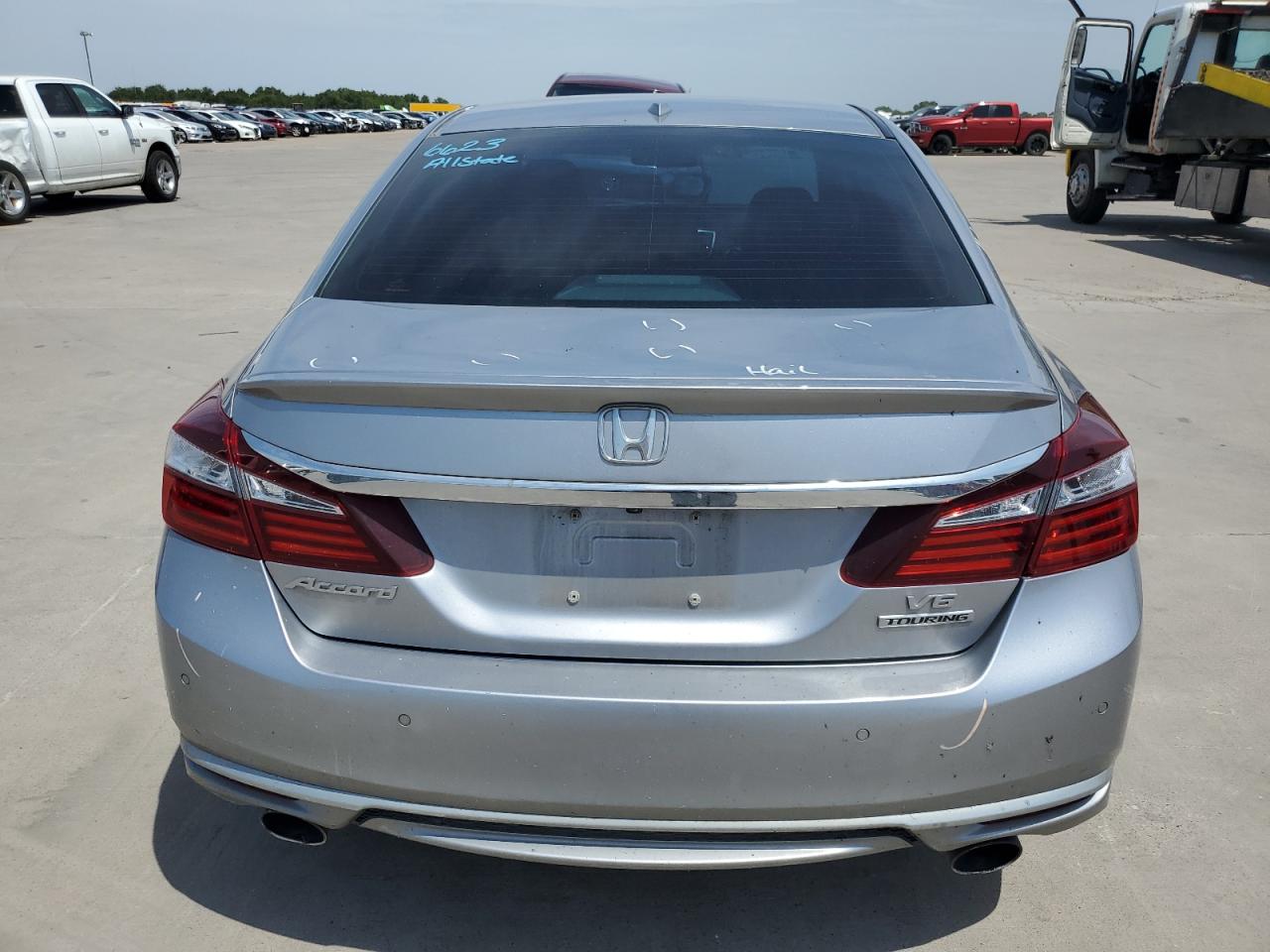 1HGCR3F93GA021893 HONDA ACCORD 2016