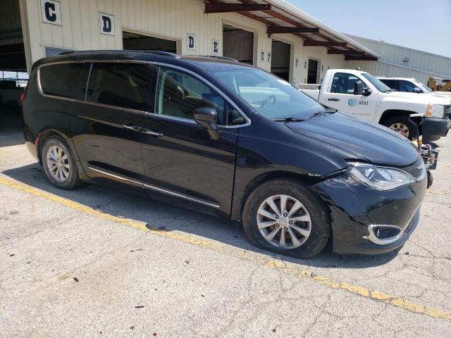 2C4RC1BGXHR620659 2017 CHRYSLER PACIFICA, photo no. 4