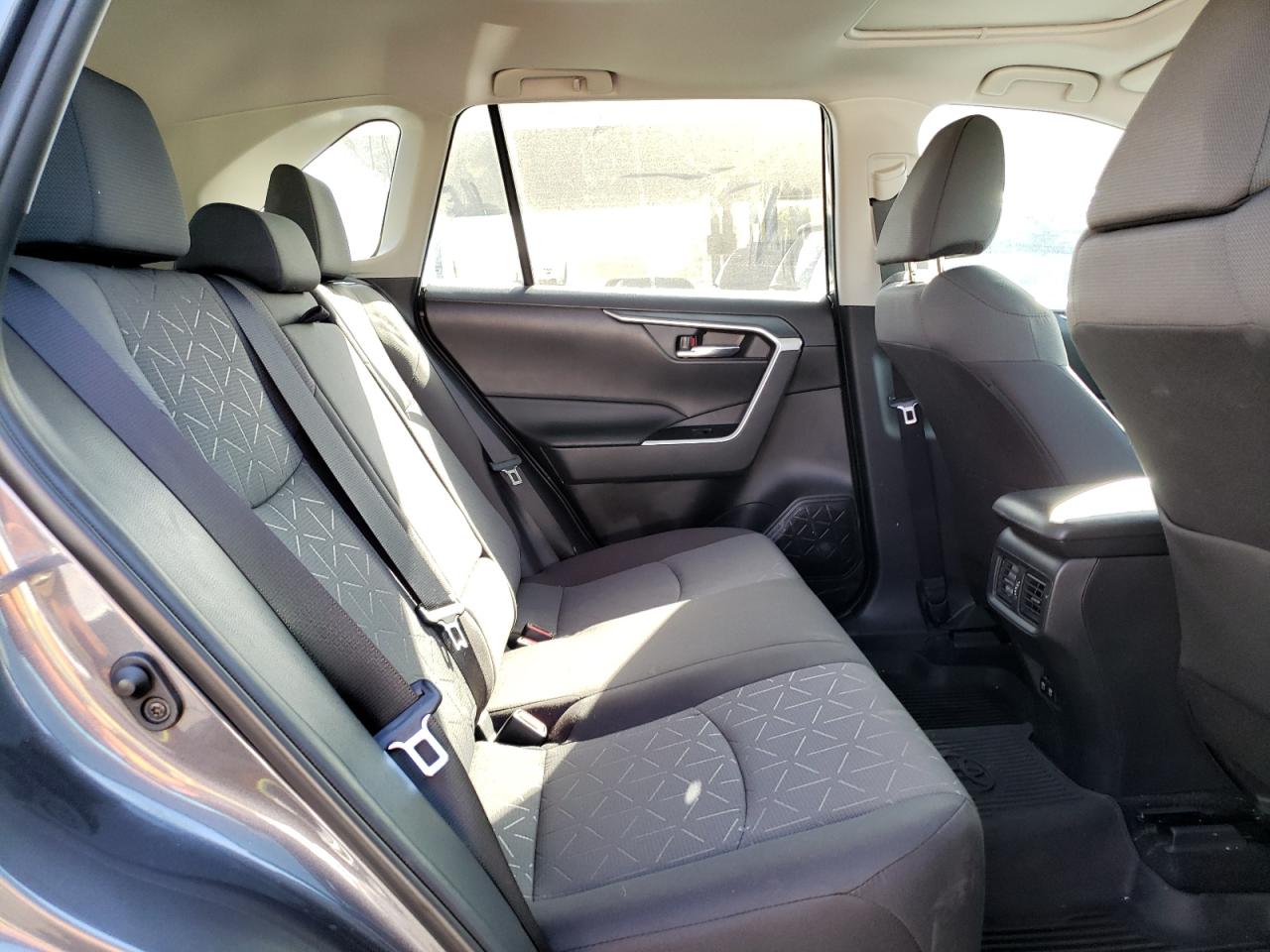2T3W1RFV8LW101429 TOYOTA RAV4 2020