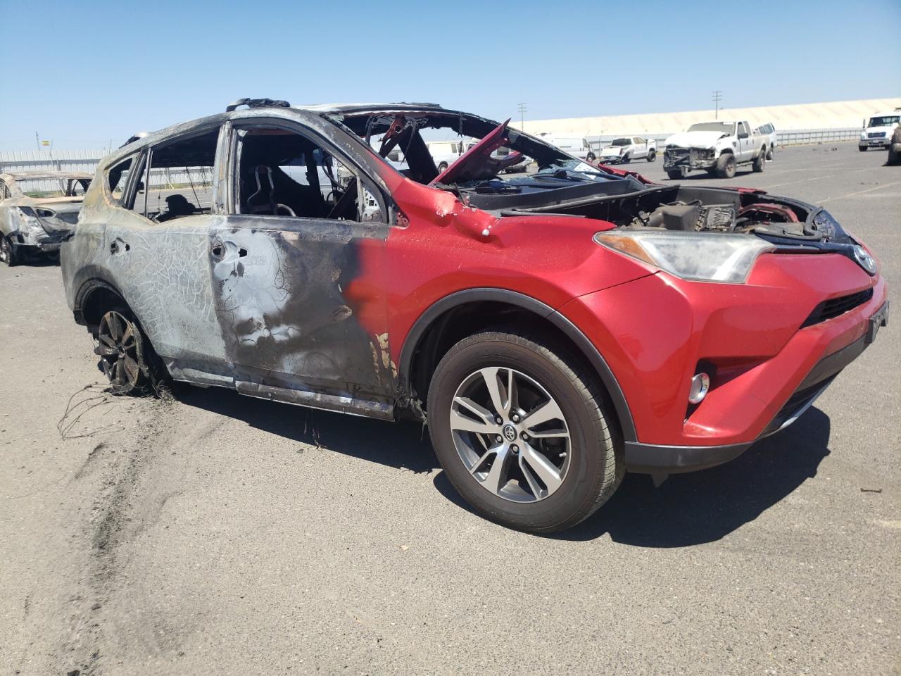 2T3RFREV3GW462556 TOYOTA RAV4 2016