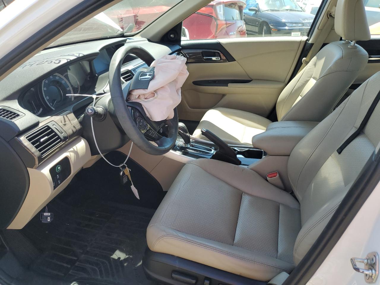 1HGCR2F97GA032387 HONDA ACCORD 2016